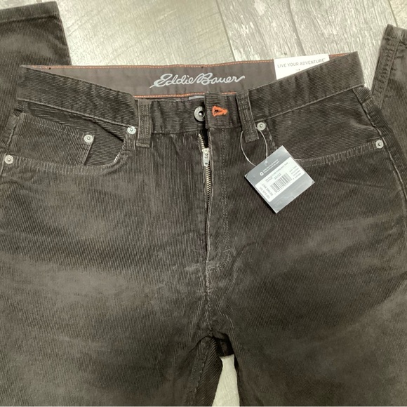 EDDIE BAUER Brown NEW Corduroy 32x32 - Picture 2 of 6
